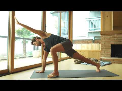 Power Yoga for Strength & Flexibility Vinyasa Flow Class